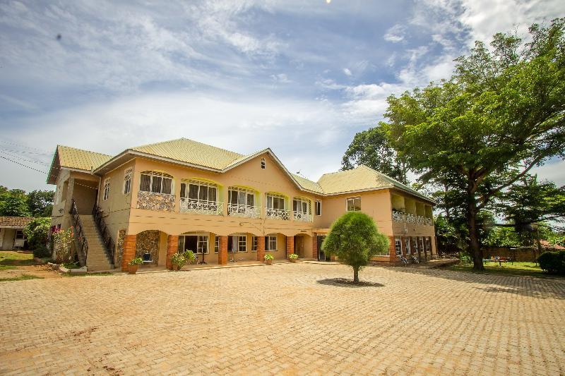 Jinja Safari Hotel Exterior photo