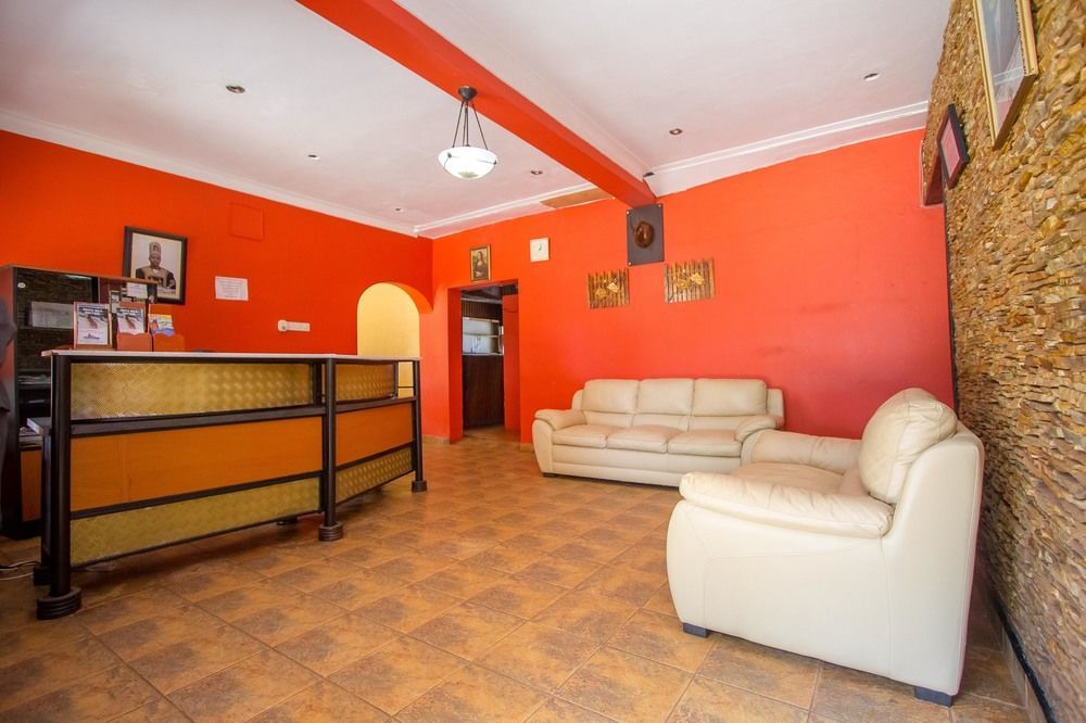Jinja Safari Hotel Exterior photo